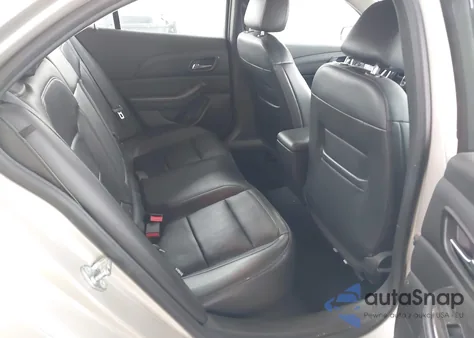 2015 Chevrolet Malibu 1Lz z USA, uszkodzony, nr VIN 1G11F5SL6FF322955